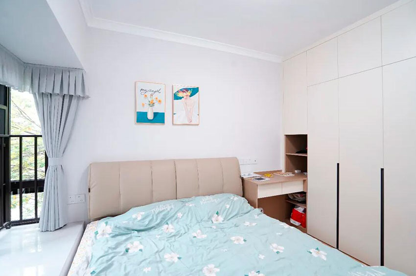 從客廳到陽(yáng)臺(tái)，這個(gè)家把簡(jiǎn)約風(fēng)獨(dú)有舒適裝明白了！